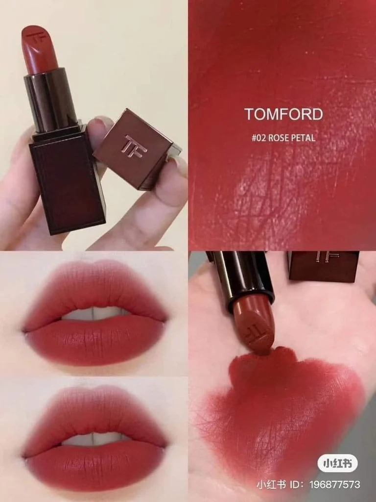 Chất son Tom Ford 02 Rose Petal Limited màu đỏ đất